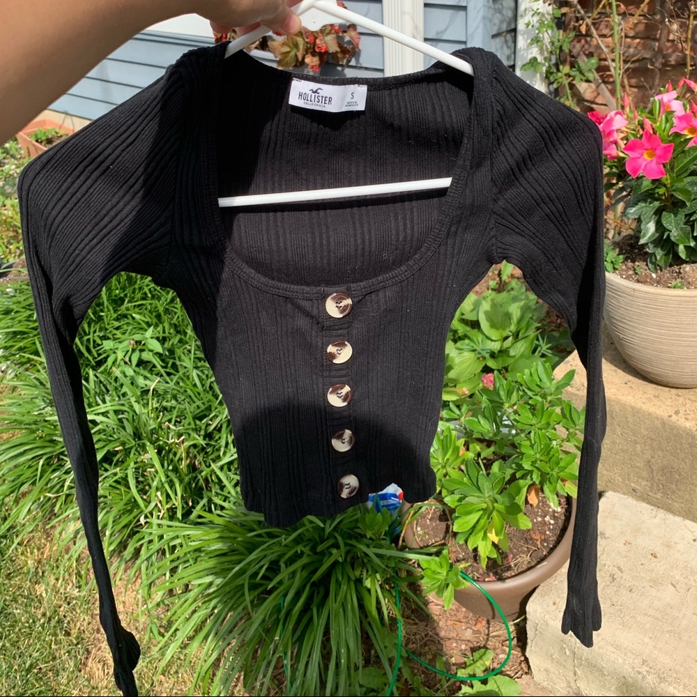 Black Ribbed Long Sleeve Shirt